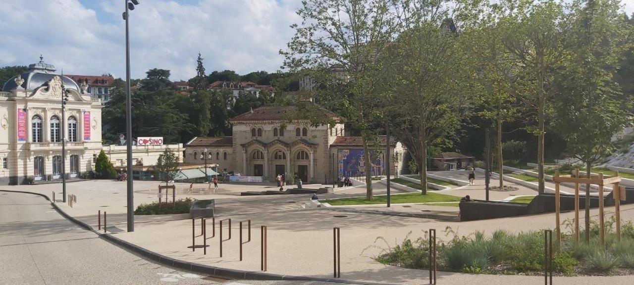 L'élégance d'Oslo Appartamento Châtel-Guyon Esterno foto